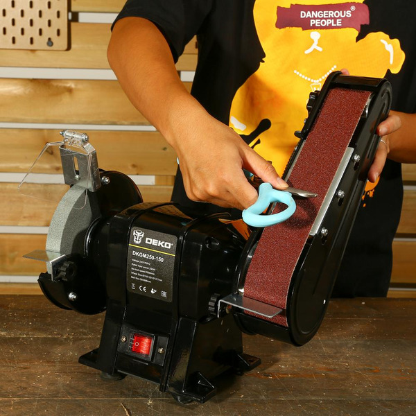 Точило Deko DKGM250-150 (063-4214)