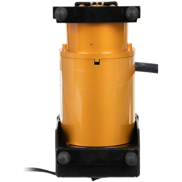 Автомобильный компрессор StarWind CC-220