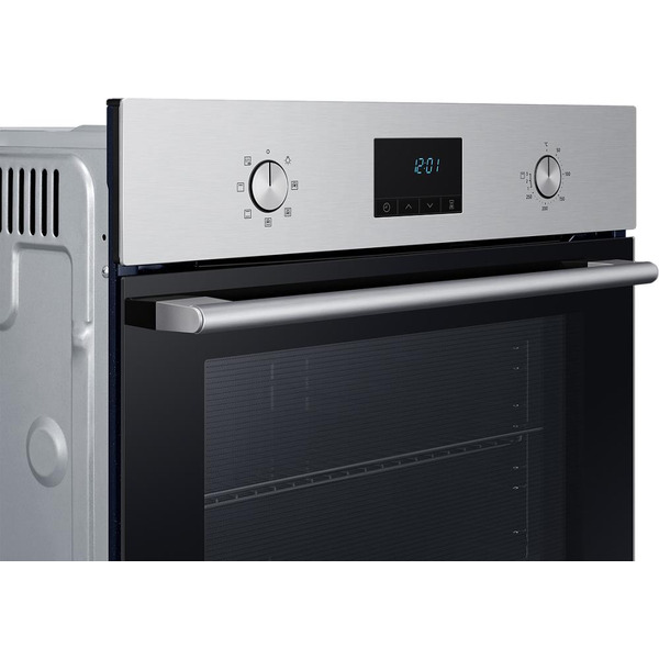 Духовой шкаф Samsung NV68A1110BS/WT
