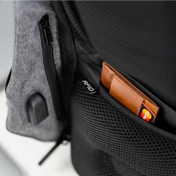 Рюкзак для ноутбука XD DESIGN Bobby Hero XL P705.712 (серый)