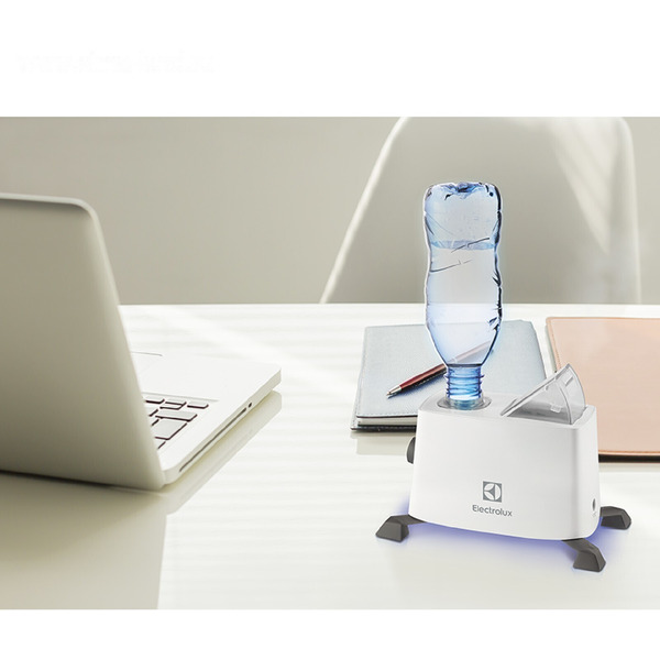 Увлажнитель воздуха Electrolux EHU-4015 Travel