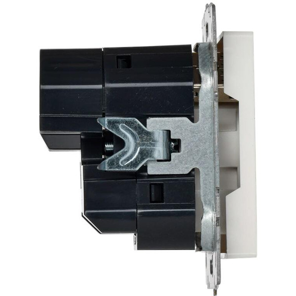 Розетка IEK Brite BR-R14-16-U22-018-K01