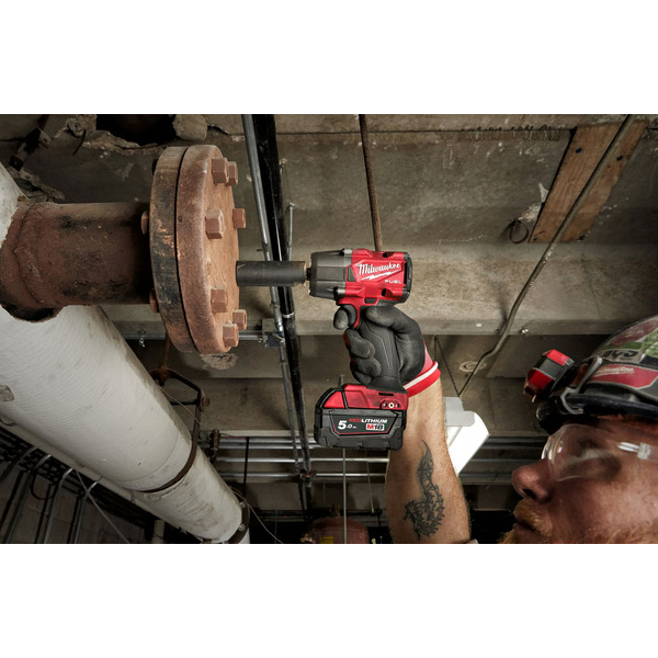 Гайковерт Milwaukee M18 FUEL M18FMTIW2F38-0X 4933479153 (без АКБ, кейс)