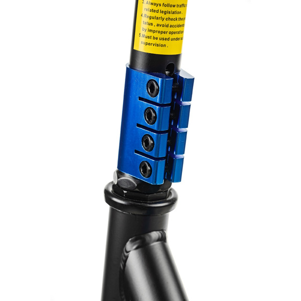 Самокат трюковый Ricos Flash JL-300A-4 (черный/синий)