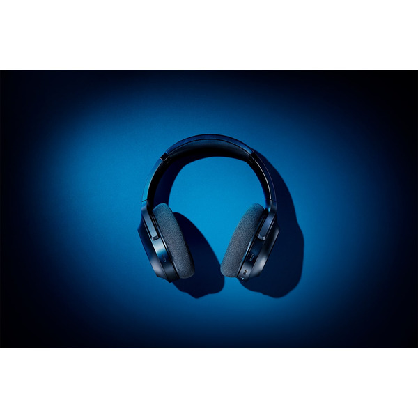 Наушники Razer Barracuda RZ04-03790100-R3M1 (черный)
