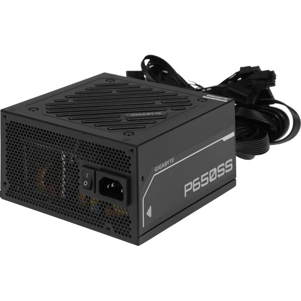 Блок питания Gigabyte P650SS