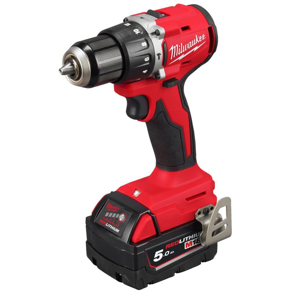 Дрель-шуруповерт Milwaukee M18 M18BLPDRC-502C 4933492826 (с 2-мя АКБ 5 Ач, кейс)