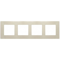 Рамка Legrand Etika 672514