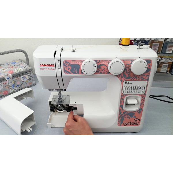 Швейная машина JANOME Anna