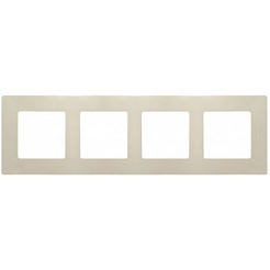 Рамка Legrand Etika 672514