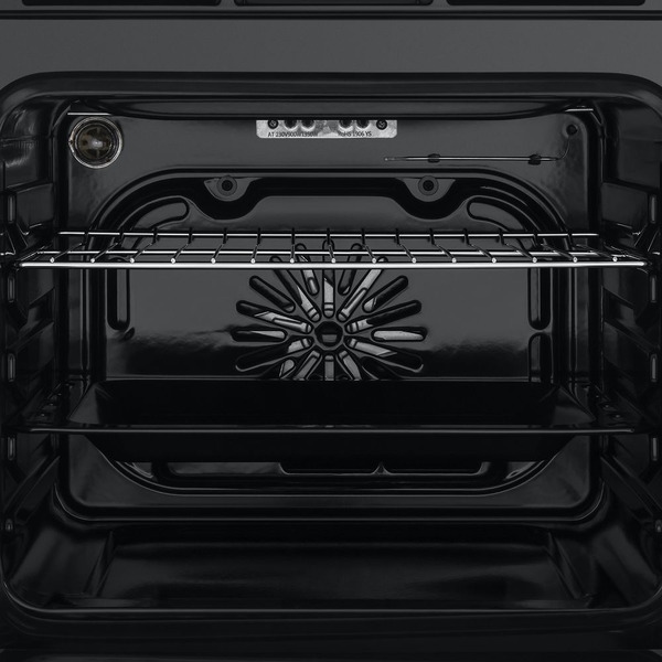 Духовой шкаф HOMSair OEF657WH