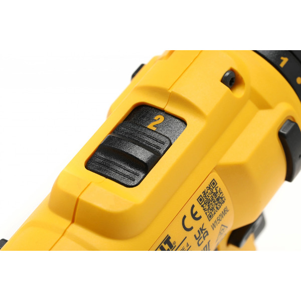 Дрель-шуруповерт DeWalt DCD710D2-QW
