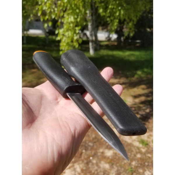 Нож бытового назначения FISKARS (1001622)