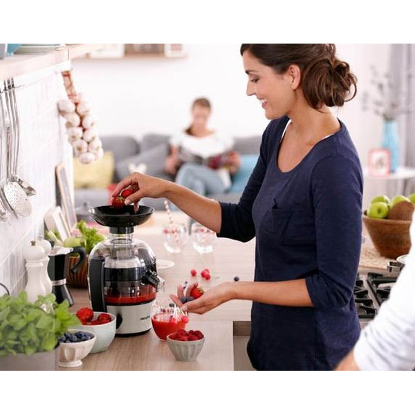 Соковыжималка Philips HR1832/00