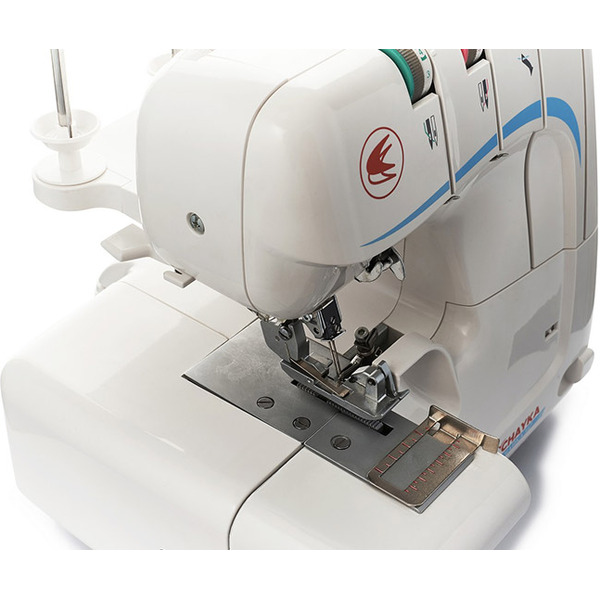 Оверлок CHAYKA 547