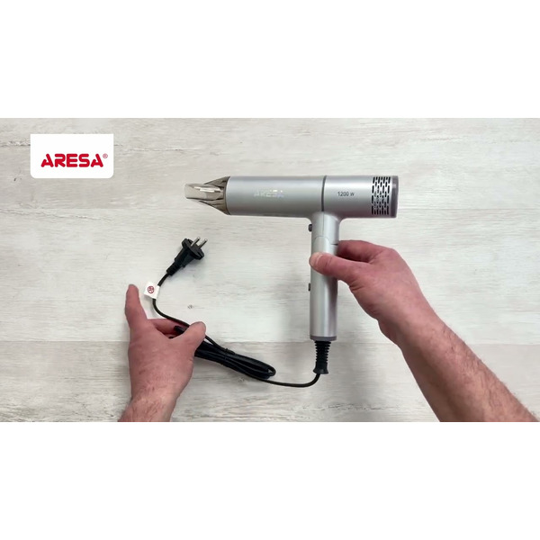 Фен электрический Aresa AR-3230