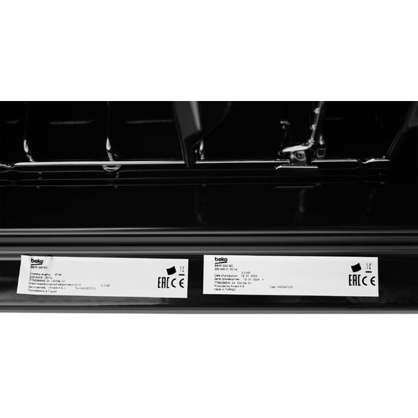 Духовой шкаф BEKO BBIR13301BC