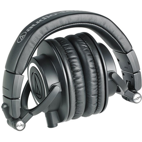 Наушники AUDIO-TECHNICA ATH-M50X черный