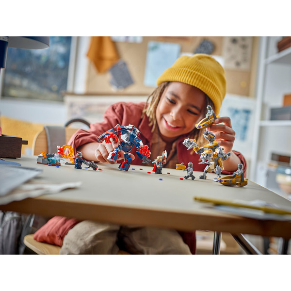 Конструктор LEGO Marvel 76322 Мстители: Финал Тор против Читаури