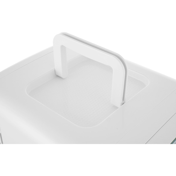 Холодильник для косметики ZUGEL ZCR-003M (зеркальный)