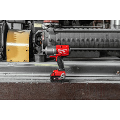 Гайковерт Milwaukee M18 ONEFHIWF34-0X Fuel 4933459729 (без АКБ, кейс)