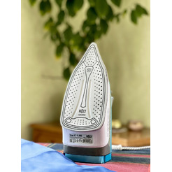 Утюг Holt HT-IR-005 (синий)