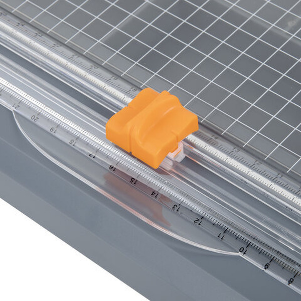 Резак роликовый BRAUBERG SPECIAL 532329