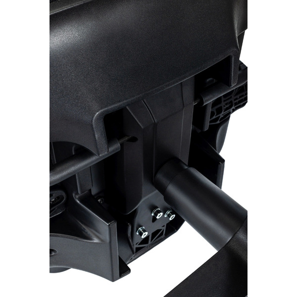 Кресло Бюрократ MC-611N (черный)