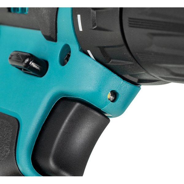Аккумуляторная дрель-шуруповерт Makita DF333DWYE