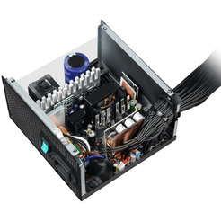Блок питания DeepCool PN750D (R-PN750D-FC0B-WGEU-V2)