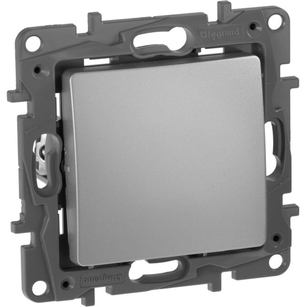 Выключатель Legrand Etika 672401