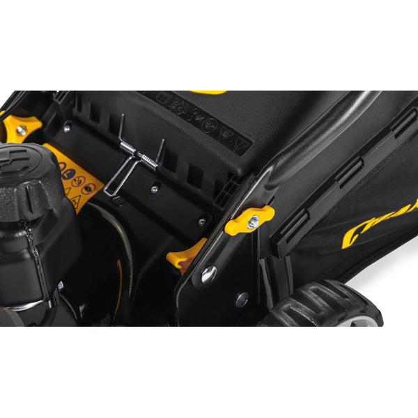 Бензиновая газонокосилка CHAMPION LM4215