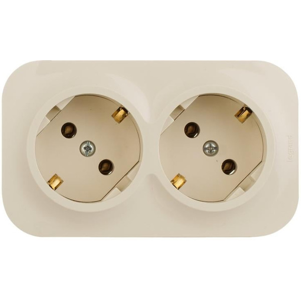 Розетка Legrand Quteo 782263