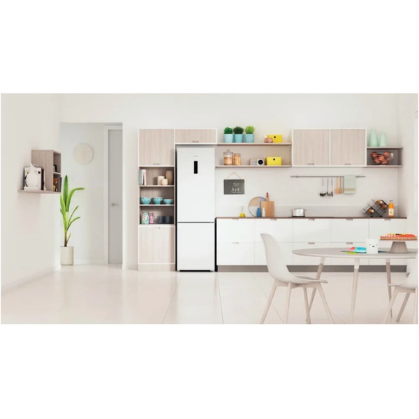Холодильник Indesit ITR 5200 W