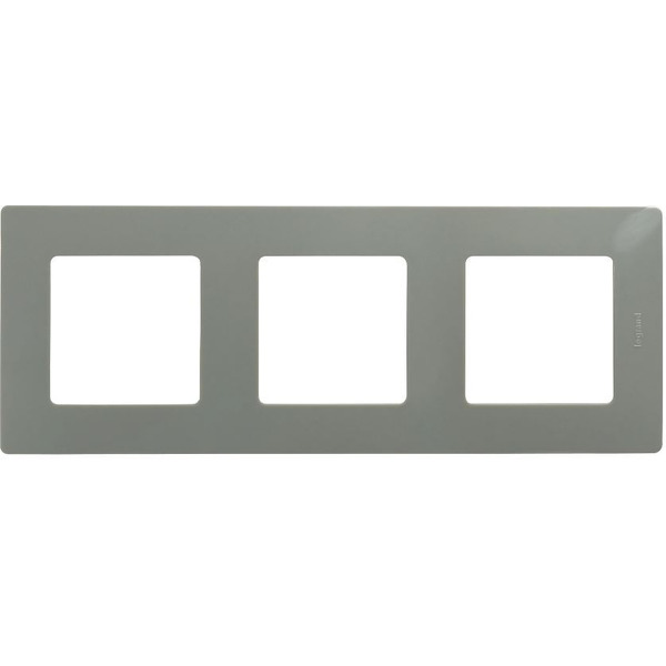 Рамка Legrand Etika 672523-00.00-00.00-00.01