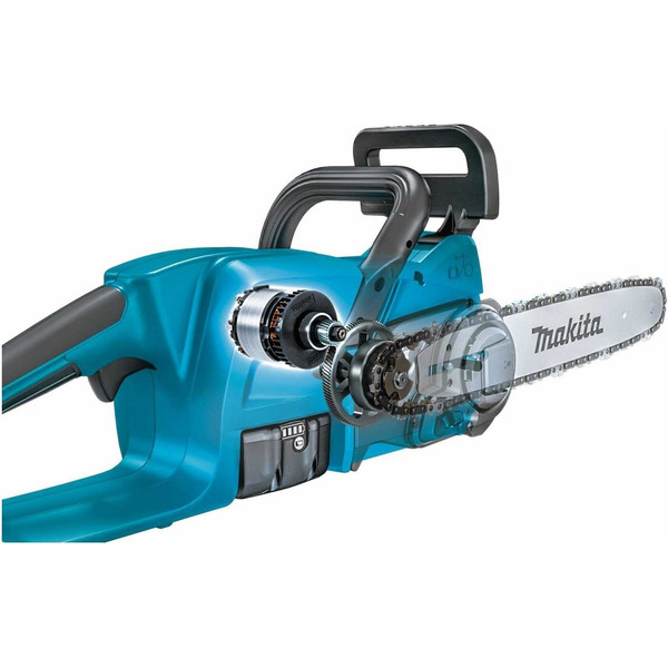 Аккумуляторная пила Makita DUC357SF