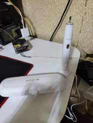 Электрическая зубная щетка Polaris PETB 0701 TC (белый)