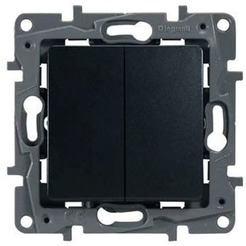 Выключатель двухклавишный Legrand Etika 672602-00.00-00.00-00.01