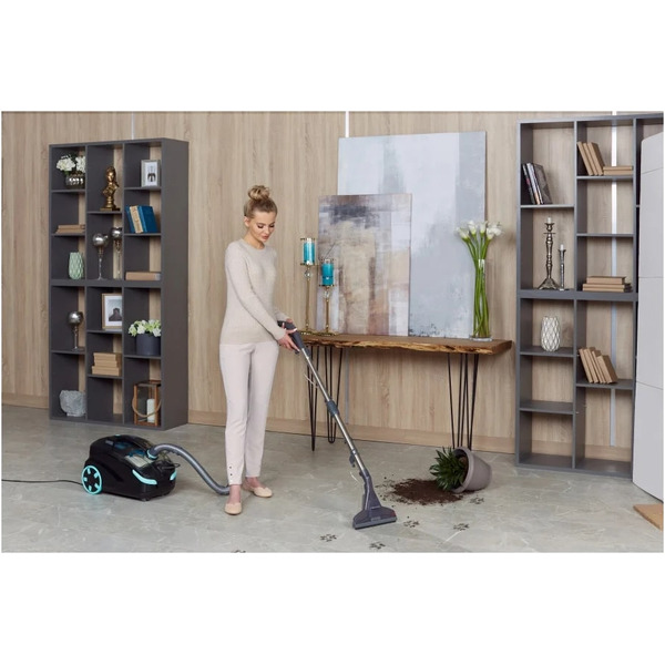 Пылесос Thomas DryBox Amfibia Family 788599