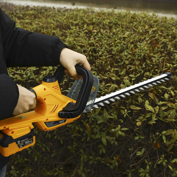 Кусторез Deko DKBC56 (065-1254)