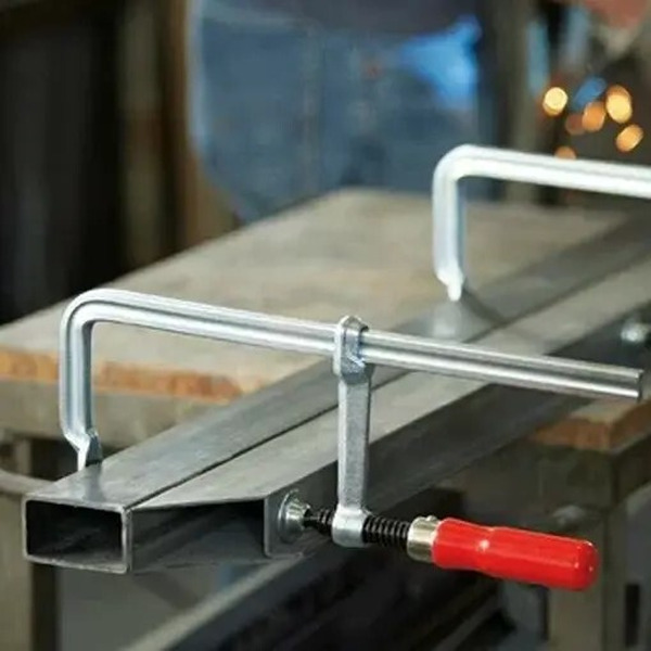 Струбцина цельнометаллическая Bessey GS16