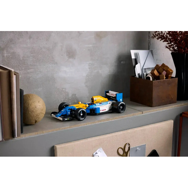 Конструктор LEGO Icons 10353 Гоночная машина Williams Racing FW14B & Nigel Mansell