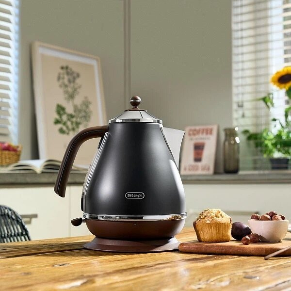 Электрочайник Delonghi KBOV 2001.BK