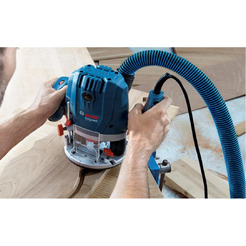 Фрезер BOSCH GOF 130 (06016B7000)