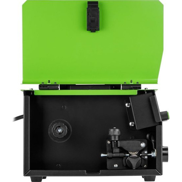 Сварочный инвертор DGM FX220 DG5823-1
