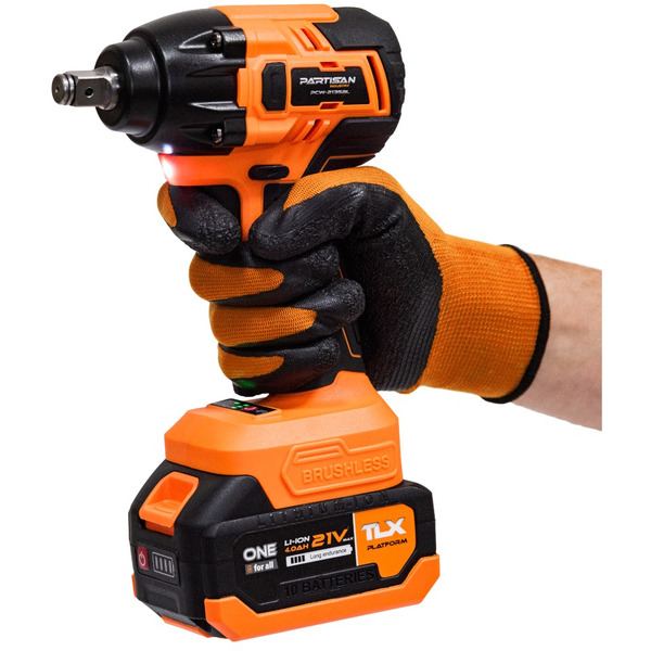 Гайковерт Partisan PCW-2135BL (с 2-мя АКБ, кейс)