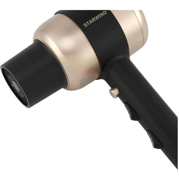 Фен StarWind SHD 7072