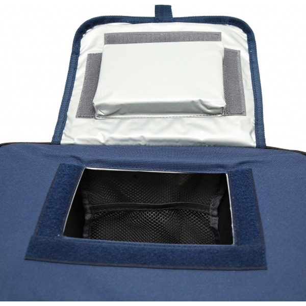 Термоэлектрическая сумка-холодильник TESLER TCB-3022