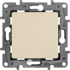 Выключатель Legrand Etika 672314