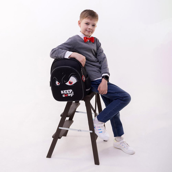 Рюкзак BRAUBERG Keep Away 36х27х18 см (271361)